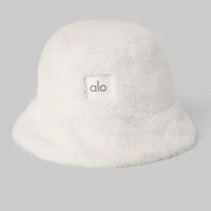Alo Yoga Faux Fur Bucket Hat